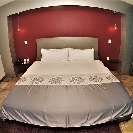 Hotel Vista Hermosa Guadalajara Exteriör bild